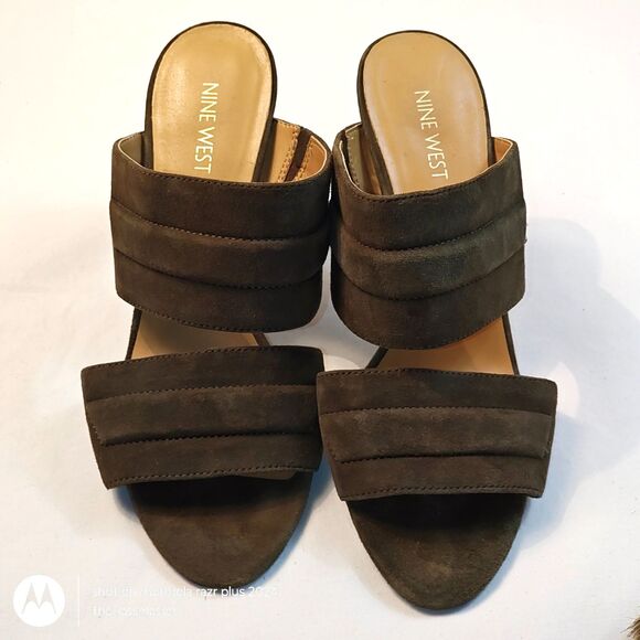 Extremely RARE Women's Nine West Ultima Suede Dress Pump Slip-On Heels US Size 9 - Picture 2 of 8